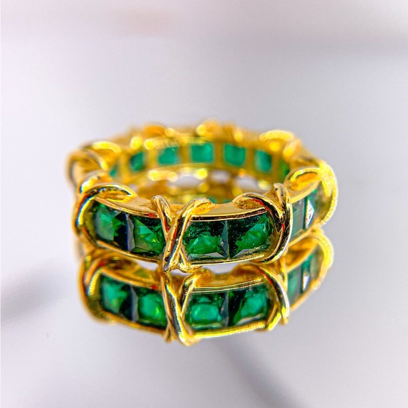 Gold Tone Band Ring with Green Tone Square Cut Stones - Picture 1 of 6
